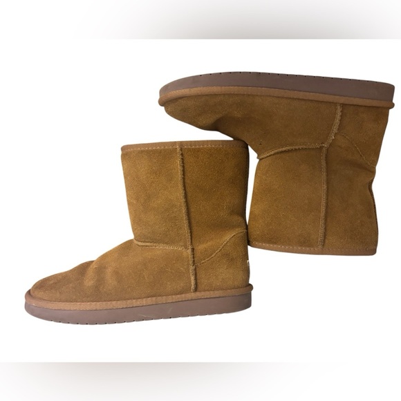 Koolaburra Shoes - Koolaburra by UGG Suede Tan Short Winter Boots